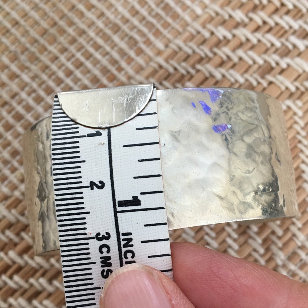 Signed Marjorie Baer SF wide silver cuff - Picture 8 of 8